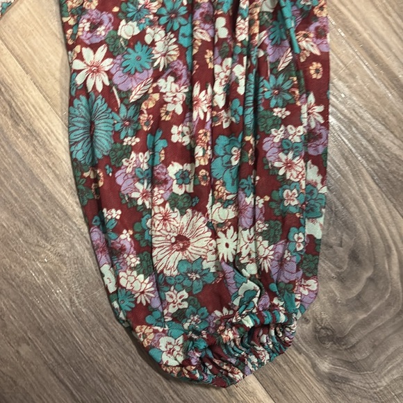 47.  MSRP $78 **NWT** Free People Floral Blouse - Picture 5 of 6